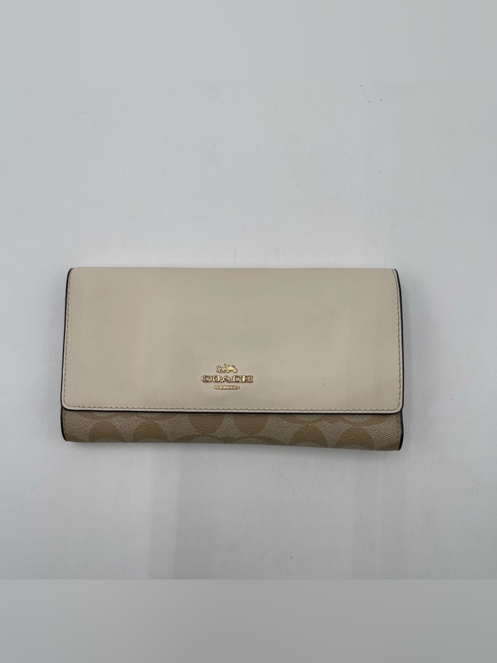 Coach Slim Trifold Wallet In Signature Canvas EUC Logo Designer